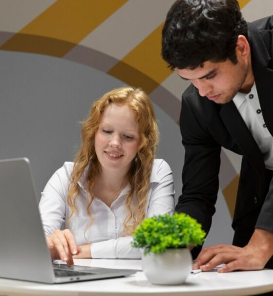 employee-showing-appreciation-each-other_23-2149357546